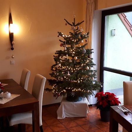 Pension Am Weinberg Bed & Breakfast Mainstockheim 外观 照片