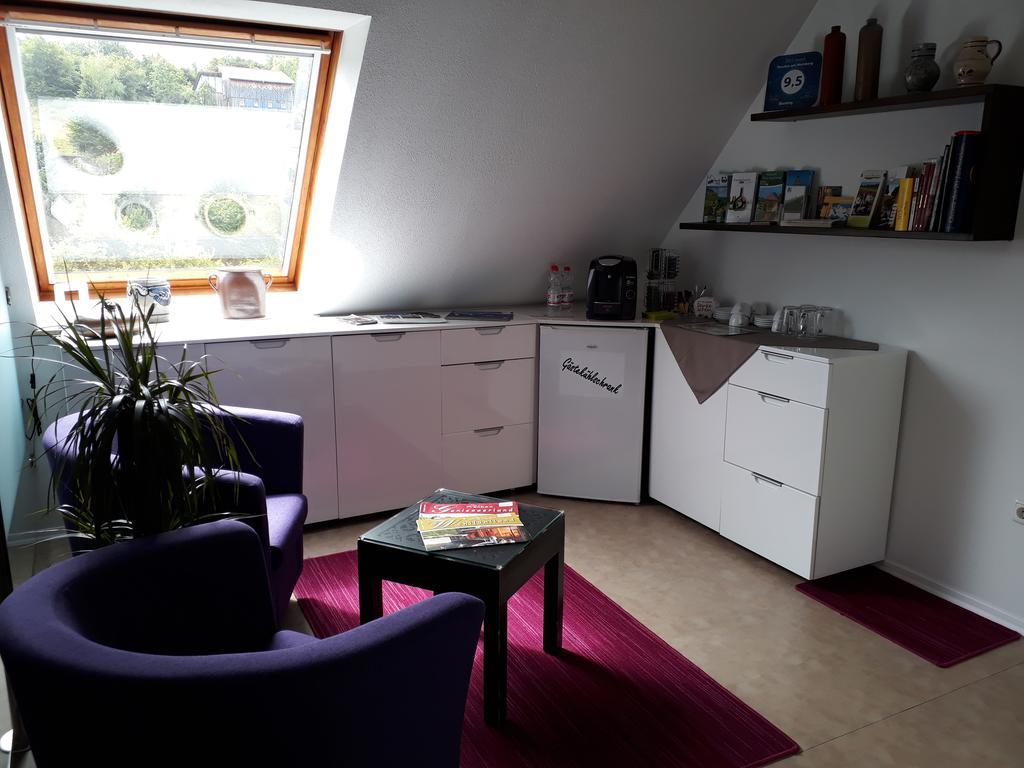 Pension Am Weinberg Bed & Breakfast Mainstockheim 外观 照片