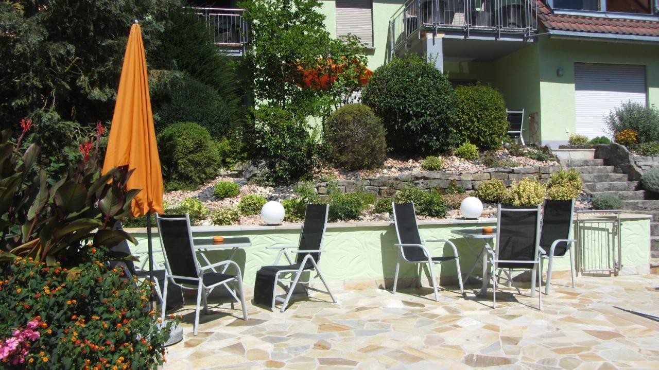 Pension Am Weinberg Bed & Breakfast Mainstockheim 外观 照片