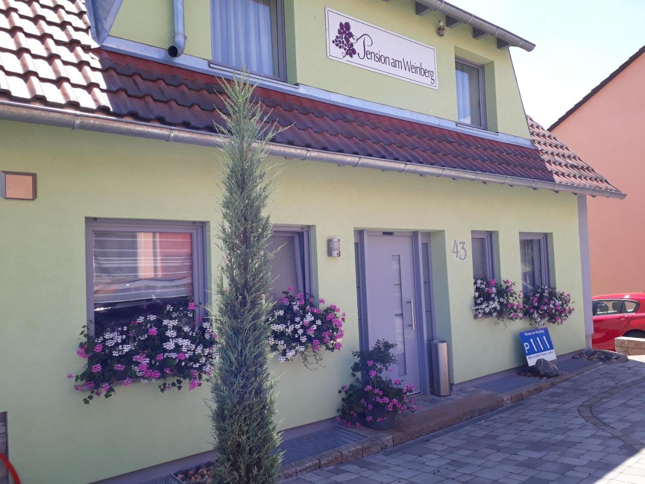 Pension Am Weinberg Bed & Breakfast Mainstockheim 外观 照片